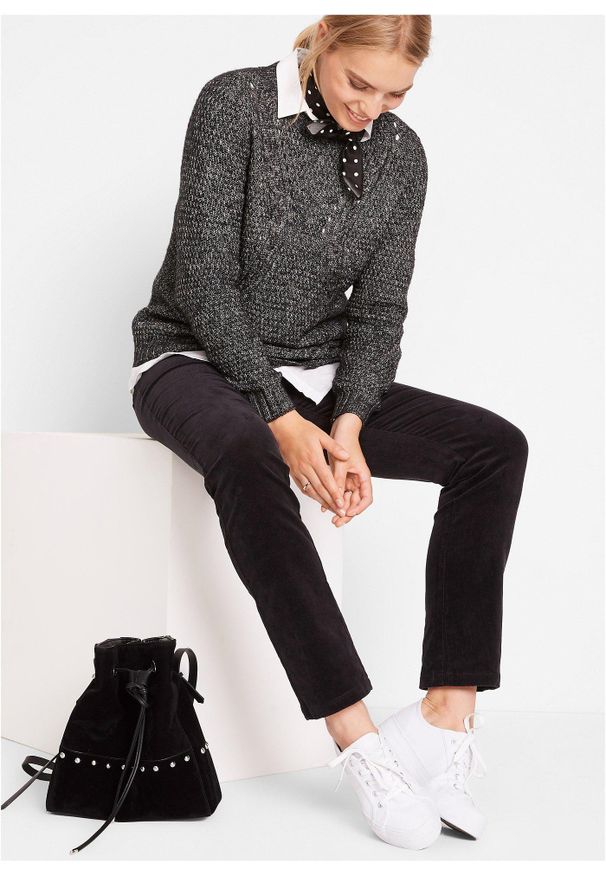 bonprix - Spodnie sztruksowe. Stan: obniżony. Kolor: czarny. Materiał: sztruks