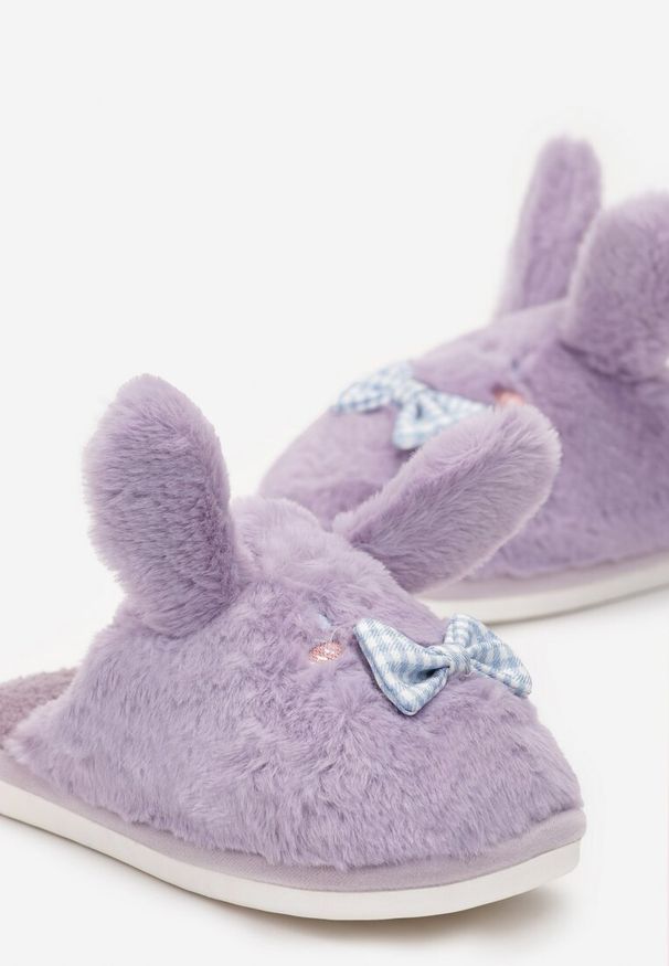 Born2be - Fioletowe Kapcie Ozdobione Kokardką i Króliczymi Uszkami Blerona. Kolor: fioletowy. Materiał: futro. Wzór: aplikacja. Obcas: na płaskiej podeszwie