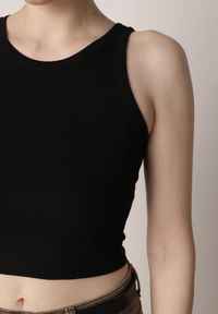 Born2be - Czarny Top z Prążkowanego Materiału Zitessa. Okazja: na co dzień. Kolor: czarny. Materiał: prążkowany, materiał. Długość rękawa: na ramiączkach. Styl: casual, elegancki, klasyczny #4