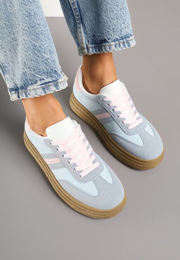 Renee - Niebieskie Sneakersy Kultowe Tenisówki na Grubej Podeszwie Ozdobione Wzorem w Panterkę Gonelis. Okazja: na co dzień. Kolor: niebieski. Materiał: jeans. Wzór: aplikacja, motyw zwierzęcy