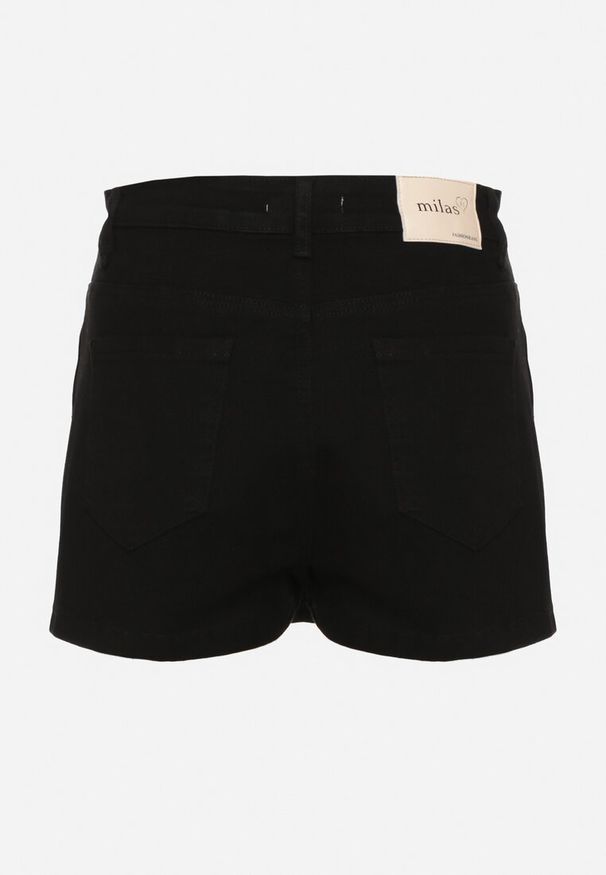 Born2be - Czarne Szorty Jeansowe Imitujące Spódniczkę z Przodu Ferisia. Okazja: na spotkanie biznesowe, do pracy, na co dzień. Kolor: czarny. Materiał: jeans. Styl: biznesowy, klasyczny, elegancki, casual