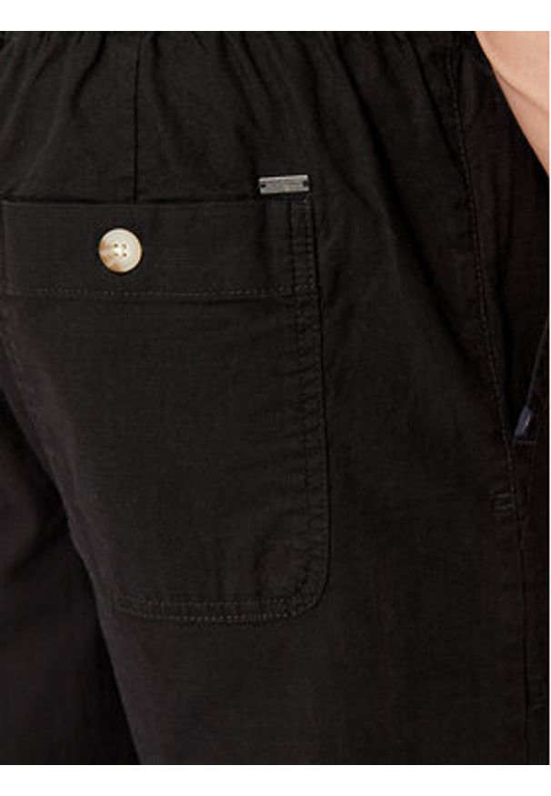 Tom Tailor Denim Szorty materiałowe 1031441 Czarny Regular Fit. Kolor: czarny. Materiał: bawełna
