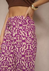 Renee - Fioletowe Szerokie Spodnie Culottes z Bawełny w Ornamentalny Print Lisanella. Okazja: na co dzień, na spacer. Kolor: fioletowy. Materiał: bawełna. Wzór: nadruk. Styl: elegancki, casual