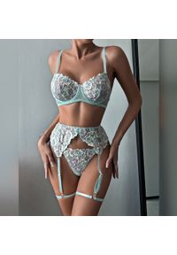 Intica - Komplet bielizny z haftem na co dzień i na specjalne okazje Chiyoe. Kolor: niebieski. Materiał: materiał. Wzór: haft #11