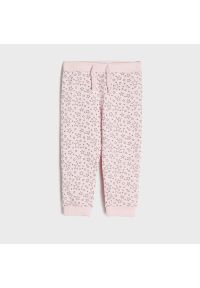 Sinsay - Spodnie dresowe - Różowy. Kolor: różowy. Materiał: dresówka #1