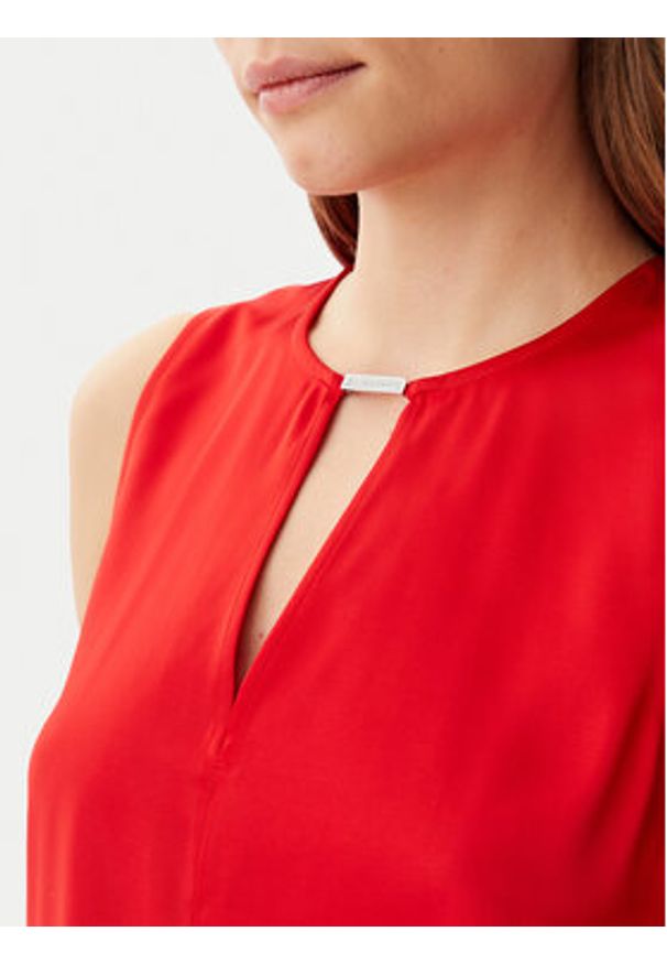 Calvin Klein Top K20K208190 Czerwony Regular Fit. Kolor: czerwony. Materiał: wiskoza
