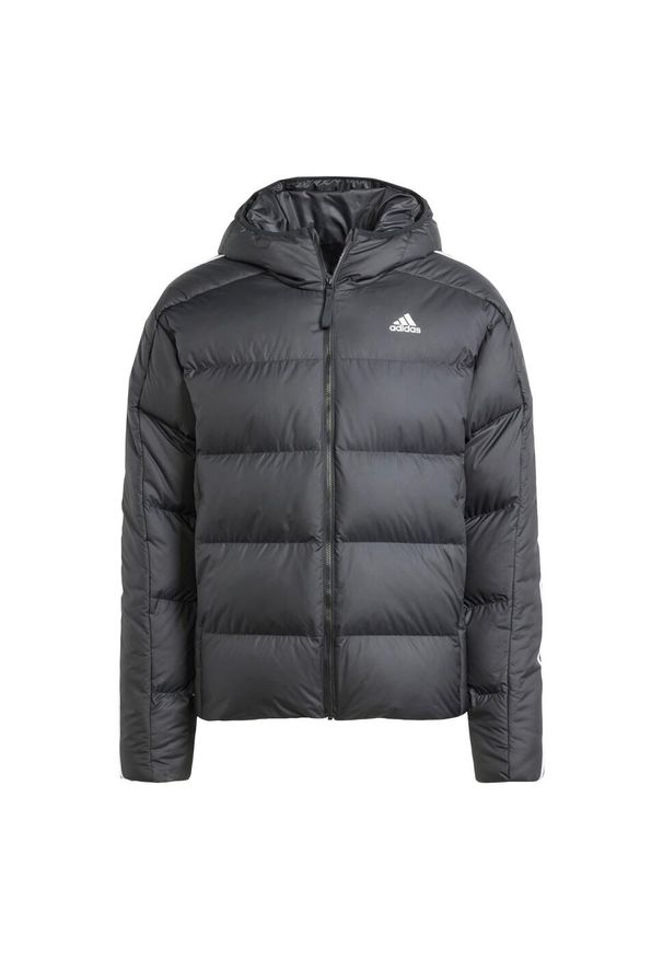 Adidas - Kurtka Essentials Midweight Down Hooded. Kolor: czarny, biały, wielokolorowy. Materiał: materiał. Sport: turystyka piesza