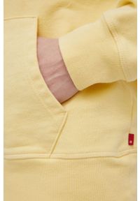 Levi's® - Levi's bluza bawełniana damska kolor żółty z kapturem z nadrukiem. Okazja: na spotkanie biznesowe. Typ kołnierza: kaptur. Kolor: żółty. Materiał: bawełna. Wzór: nadruk. Styl: biznesowy #4