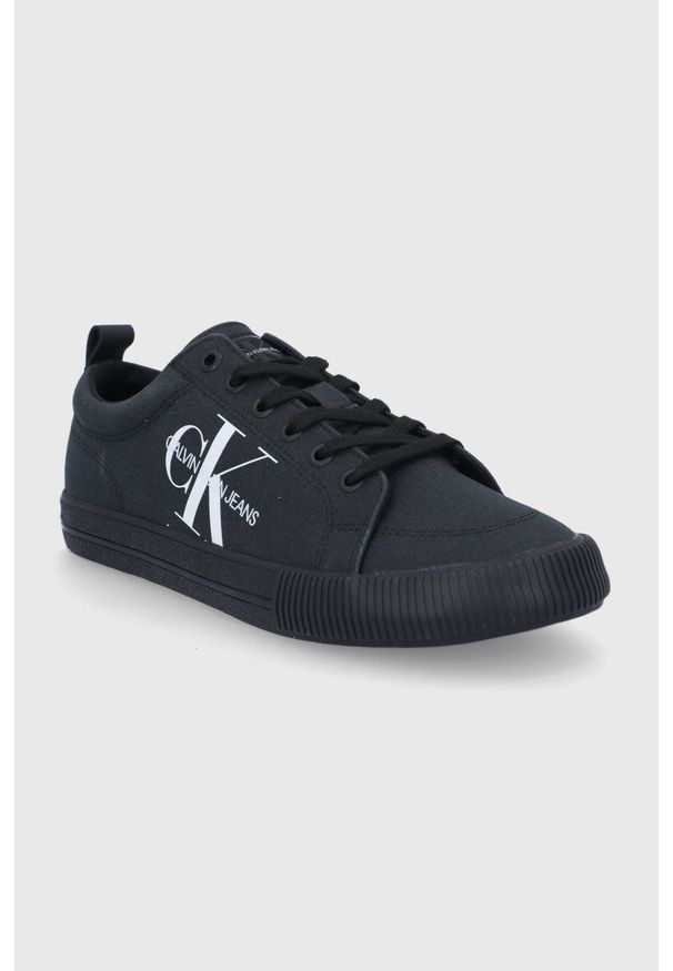Calvin Klein Jeans Tenisówki męskie kolor czarny. Nosek buta: okrągły. Zapięcie: sznurówki. Kolor: czarny. Materiał: guma