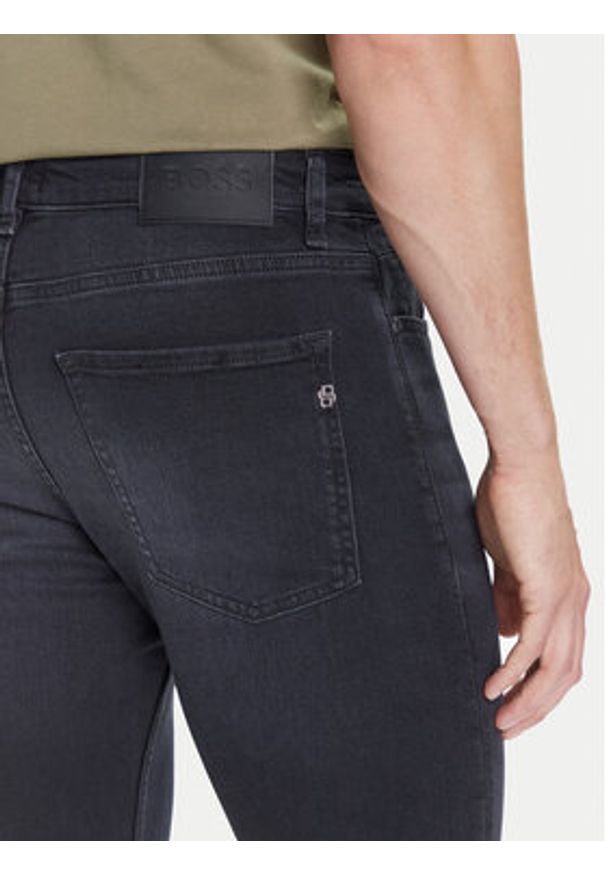 BOSS Jeansy P-Delaware 50546919 Czarny Slim Fit. Kolor: czarny