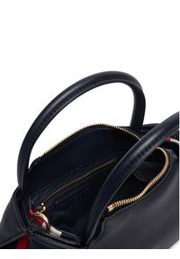 TOMMY HILFIGER - Tommy Hilfiger Torebka Th Logotape Mini Satchel AW0AW18743 Granatowy. Kolor: niebieski. Materiał: skórzane #3