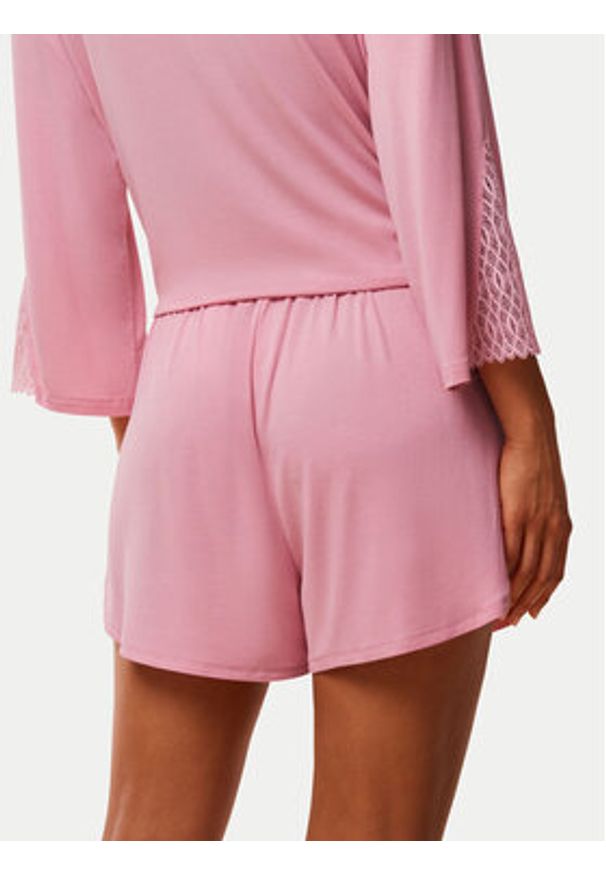 Triumph Szorty piżamowe Aura Spotlight 10221415 Różowy Relaxed Fit. Kolor: różowy