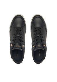 TOMMY HILFIGER - Tommy Hilfiger Sneakersy Essential Chic Court Sneaker FW0FW08322 Czarny. Kolor: czarny. Materiał: skóra