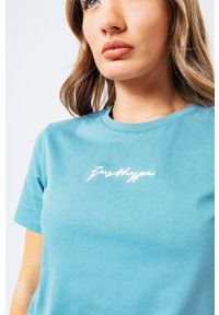 Hype T-shirt SIGNATURE damski. Okazja: na co dzień. Kolor: niebieski. Materiał: dzianina. Wzór: nadruk. Styl: casual