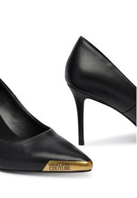 Versace Jeans Couture Szpilki 80VA3S50 ZPS62 899 Czarny. Kolor: czarny. Materiał: skóra. Obcas: na szpilce #6