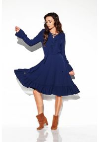 Sukienki.shop - Sukienka rozkloszowana z falbanami w stylu boho granatowa. Okazja: na co dzień. Kolor: niebieski. Styl: boho #2