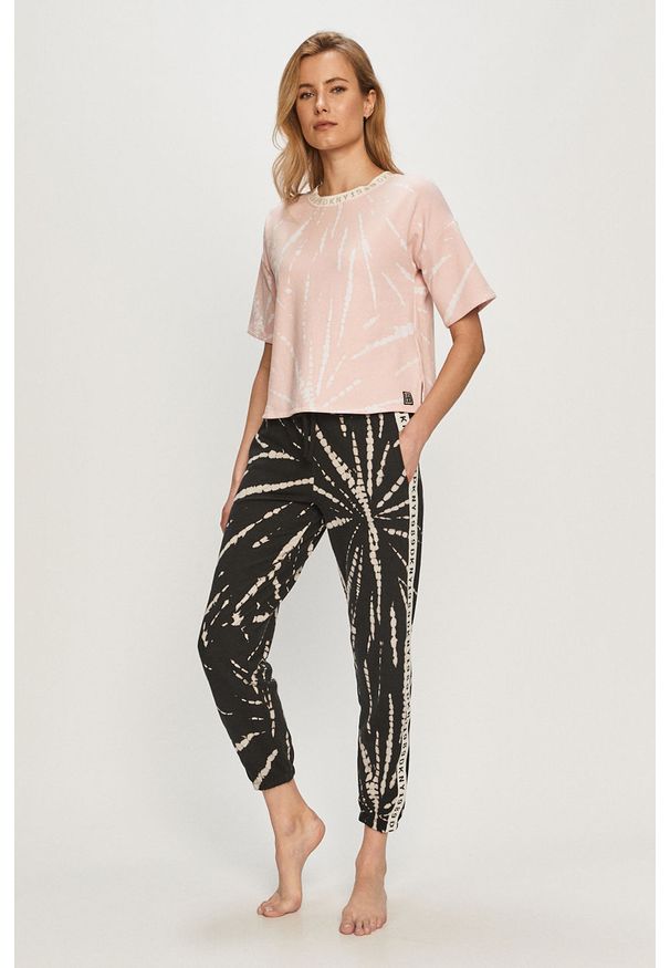 DKNY - Dkny - T-shirt piżamowy. Kolor: różowy. Materiał: dzianina. Wzór: nadruk