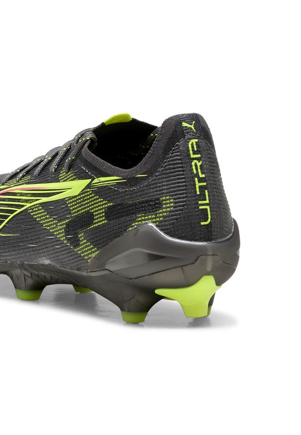 Puma - Buty piłkarskie ULTRA 5 ULTIMATE FG PUMA. Zapięcie: sznurówki. Kolor: różowy, niebieski, wielokolorowy, żółty. Sport: piłka nożna