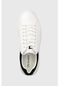 Trussardi Jeans - Trussardi sneakersy New Yrias kolor biały 77A00472 9Y099998. Nosek buta: okrągły. Zapięcie: sznurówki. Kolor: biały. Materiał: guma #4