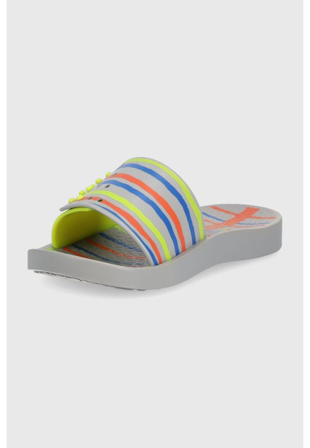 Ipanema klapki dziecięce UNISEX SLIDE kolor szary. Nosek buta: okrągły. Kolor: szary. Materiał: materiał. Obcas: na obcasie. Wysokość obcasa: niski