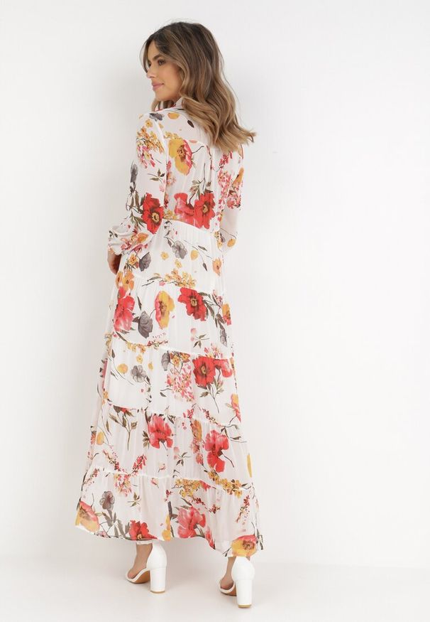 Born2be - Biała Sukienka Doreris. Okazja: na co dzień. Kolor: biały. Materiał: tkanina. Wzór: kolorowy, kwiaty. Typ sukienki: koszulowe, proste. Styl: casual, klasyczny. Długość: maxi
