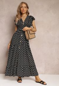 Renee - Czarna Rozkloszowana Sukienka Maxi w Kropki z Gumką w Talii Janey. Okazja: na co dzień, na imprezę. Kolor: czarny. Wzór: kropki. Styl: casual. Długość: maxi #6