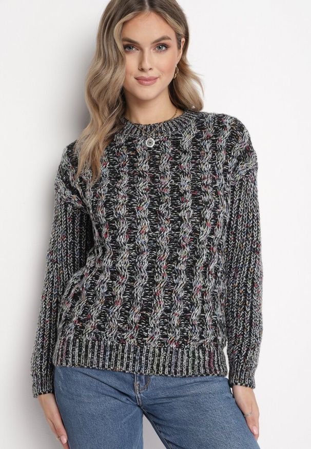 Born2be - Czarny Sweter w Ozdobny Splot Viosma. Kolor: czarny. Wzór: ze splotem. Styl: klasyczny