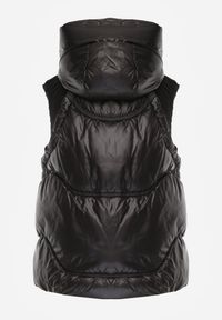 Renee - Czarna Kamizelka z Kapturem Wykończona Ściągaczami Timamar. Okazja: na co dzień. Typ kołnierza: kaptur. Kolor: czarny. Materiał: dzianina, jeans, dresówka. Styl: casual #5