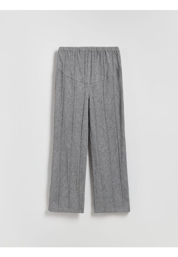 Reserved - Dzianinowe spodnie z wiskozą - szary. Kolor: szary. Materiał: dzianina, wiskoza