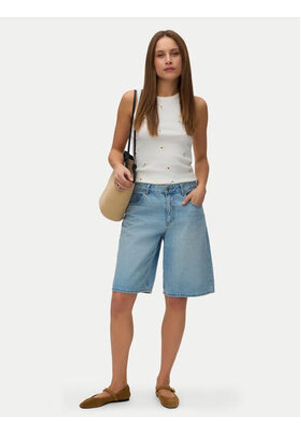 Vero Moda Top Naja 10341964 Biały Slim Fit. Kolor: biały. Materiał: bawełna