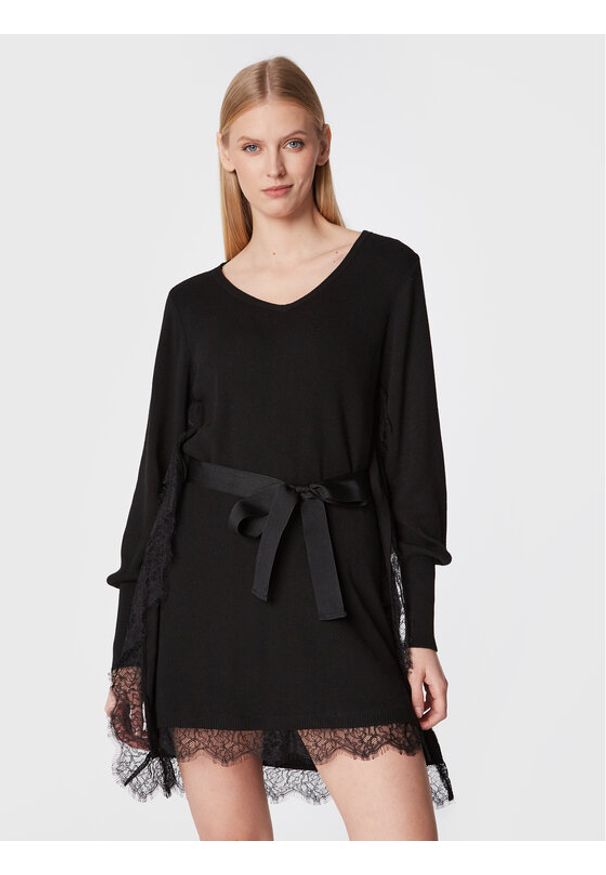 TwinSet - Sukienka dzianinowa TWINSET. Kolor: czarny. Materiał: dzianina, syntetyk