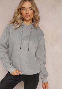 Renee - Szara Bluza z Kapturem i Ozdobnym Nadrukiem Lecu. Typ kołnierza: kaptur. Kolor: szary. Materiał: polar. Wzór: nadruk. Styl: elegancki