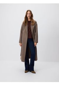 Reserved - Longsleeve z merceryzowanej bawełny - ciemnobrązowy. Kolor: brązowy. Materiał: bawełna. Długość rękawa: długi rękaw