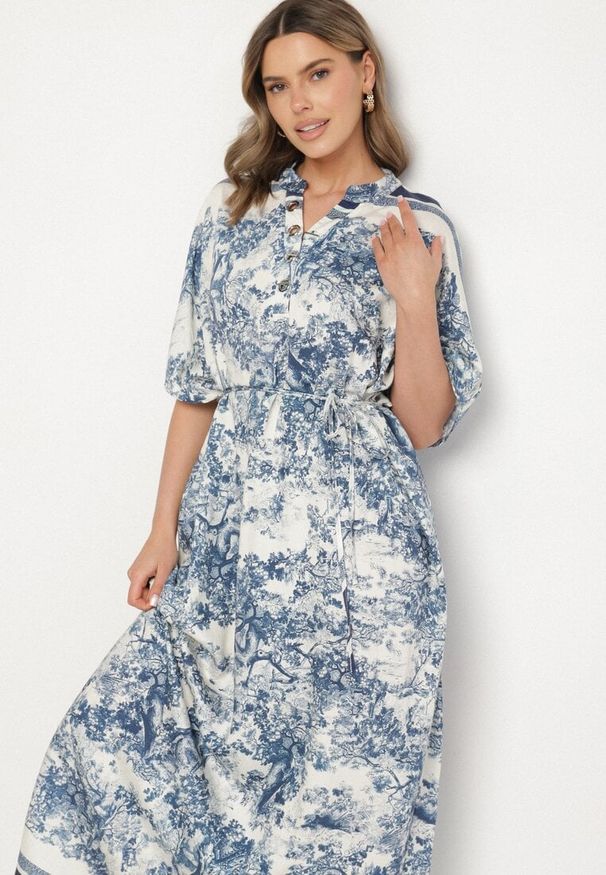 Born2be - Niebieska Sukienka Typu Oversize z Wiskozą w Abstrakcyjny Wzór Lunalessa. Okazja: na co dzień. Kolor: niebieski. Materiał: wiskoza. Typ sukienki: oversize. Styl: klasyczny, casual, elegancki