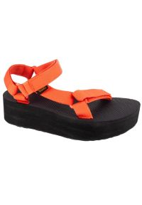 Sandał Teva W Flatform Universal Sandals W 1008844-TGLY pomarańczowe. Zapięcie: rzepy. Kolor: pomarańczowy. Materiał: guma, syntetyk. Sezon: lato. Obcas: na platformie