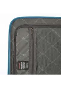 Wittchen - Średnia walizka z polikarbonu geometryczna. Kolor: niebieski. Materiał: guma. Wzór: geometria #3