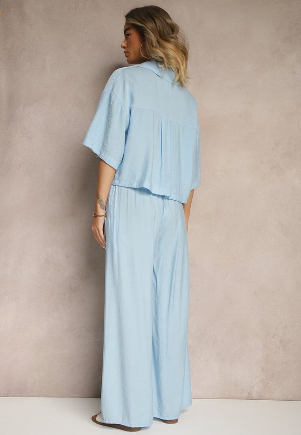 Renee - Niebieski Komplet z Wiskozy o Kroju Oversize Koszula i Spodnie Dovaraella. Kolor: niebieski. Materiał: wiskoza