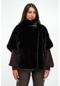 Pinko - Ponczo futrzane Comodino PINKO. Materiał: futro