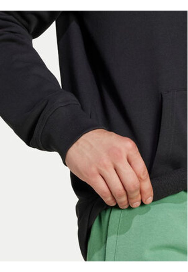 Adidas - adidas Bluza Trefoil Essentials IW5789 Czarny Regular Fit. Kolor: czarny. Materiał: bawełna