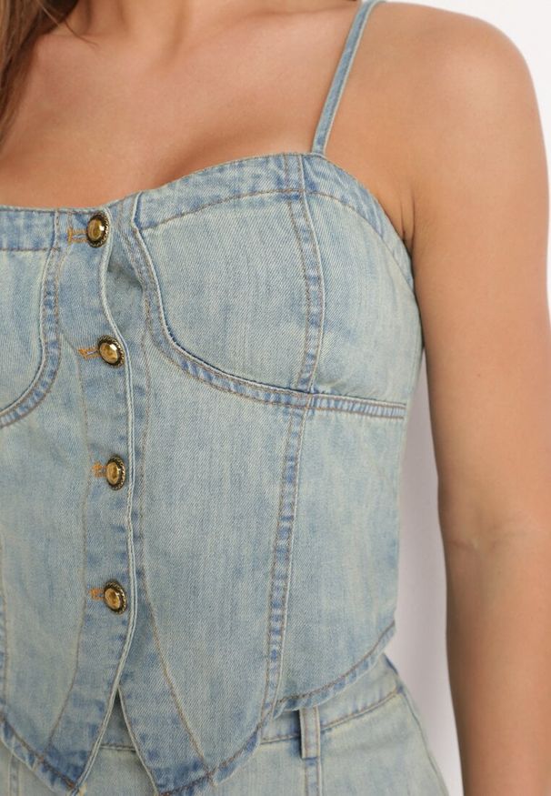 Born2be - Niebieski Komplet Jeansowy Gorsetowy Top i Rozkloszowana Spódnica Queria. Kolor: niebieski. Materiał: jeans