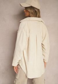 Renee - Jasnobeżowa Klasyczna Koszula Sztruksowa Nevettis. Kolor: beżowy. Materiał: sztruks. Styl: klasyczny #5