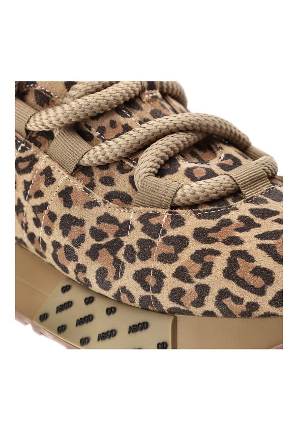 Brązowe Sneakersy Artiker Stylowe Obuwie Damskie Panterka. Kolor: brązowy. Materiał: materiał. Wzór: motyw zwierzęcy. Styl: elegancki