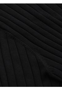Ombre Clothing - Męska koszulka polo z wiskozą SLIM FIT w pionowy prążek – czarna V1 OM-POSS-0143 - XXL. Typ kołnierza: polo. Kolor: czarny. Materiał: wiskoza. Wzór: prążki. Styl: klasyczny, elegancki #6