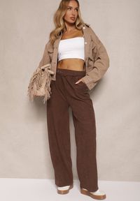 Renee - Brązowe Spodnie Sztruksowe o Szerokim Kroju High Waist z Paskiem Valoma. Okazja: na co dzień. Stan: podwyższony. Kolor: brązowy. Materiał: sztruks. Styl: retro, elegancki, casual