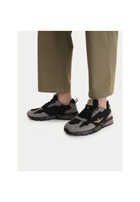 Sneakersy Aeronautica Militare. Wzór: kolorowy #1