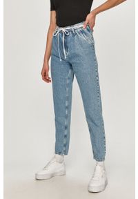 Calvin Klein Jeans - Jeansy. Stan: podwyższony. Kolor: niebieski #1