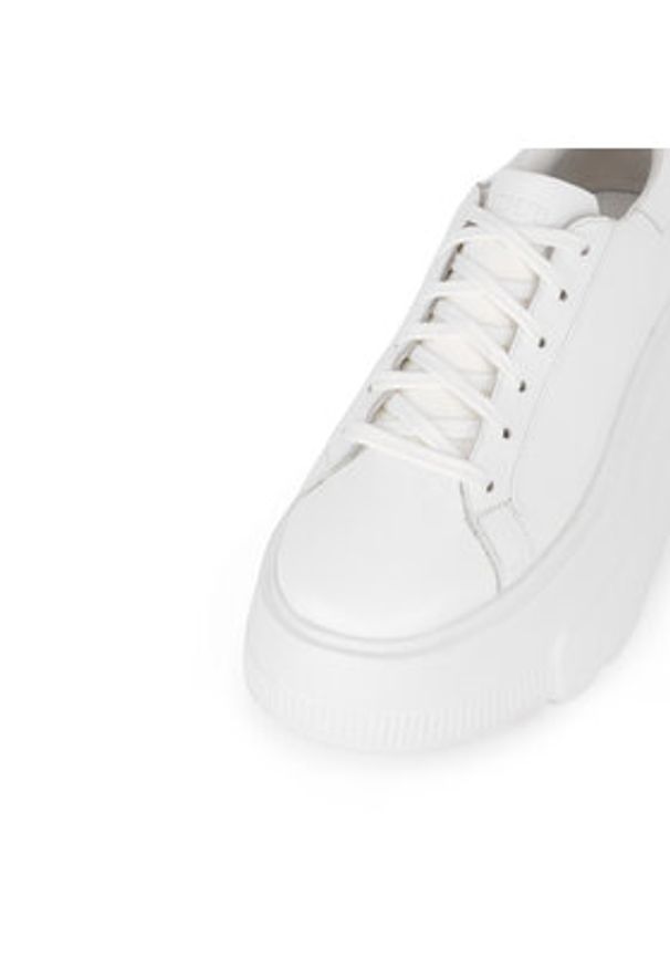 Badura Sneakersy CASI-01W1 Biały. Kolor: biały. Materiał: skóra