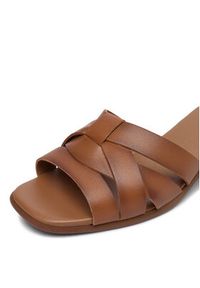 Lasocki Klapki CEO-WI23-POST-05 Brązowy jasny. Kolor: brązowy. Materiał: skóra #4