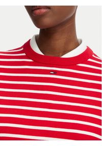 Tommy Jeans Sweter Essential DW0DW20159 Czerwony Regular Fit. Kolor: czerwony. Materiał: bawełna #5