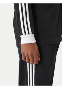 Adidas - adidas Longsleeve 3-Stripes KE3546 Czarny Regular Fit. Kolor: czarny. Materiał: bawełna. Długość rękawa: długi rękaw #4
